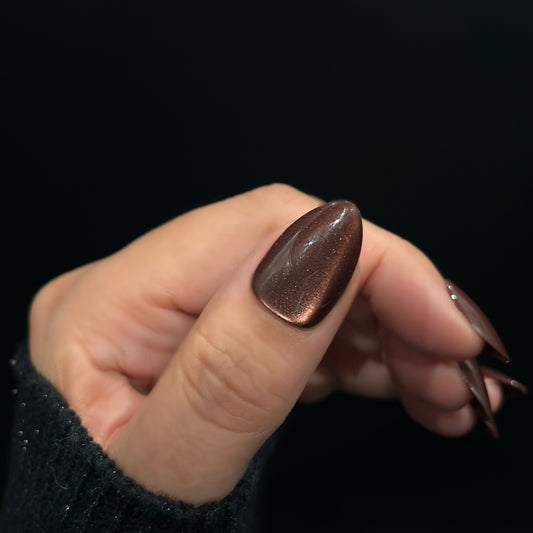 Static Nails Influenced Almond